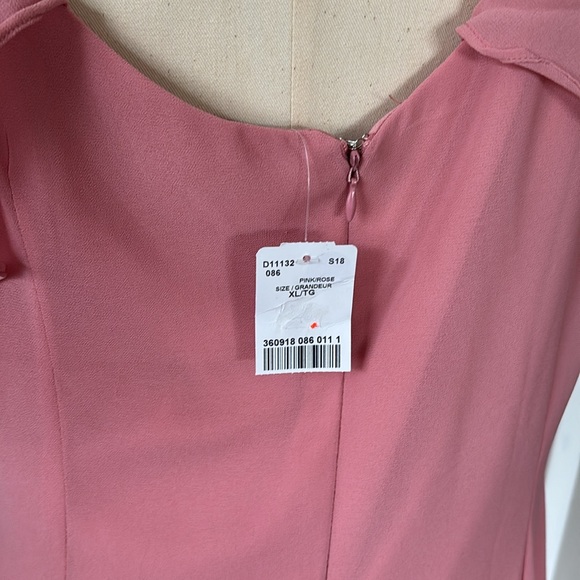 👗LE CHATEAU Pink Ruffle strap dress. Size XL. - Picture 6 of 10